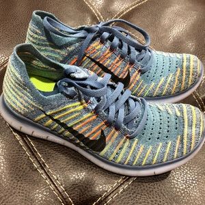 Women’s Nike RN Flyknit